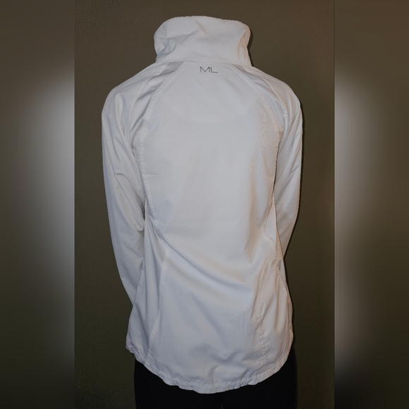 Maggie Lane golf jacket - Picture 4 of 11
